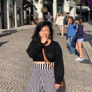 Meet your Posher, Jessica